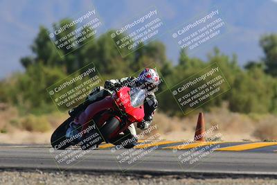 media/Nov-06-2022-SoCal Trackdays (Sun) [[208d2ccc26]]/Turn 7 Set 2 (1050am)/